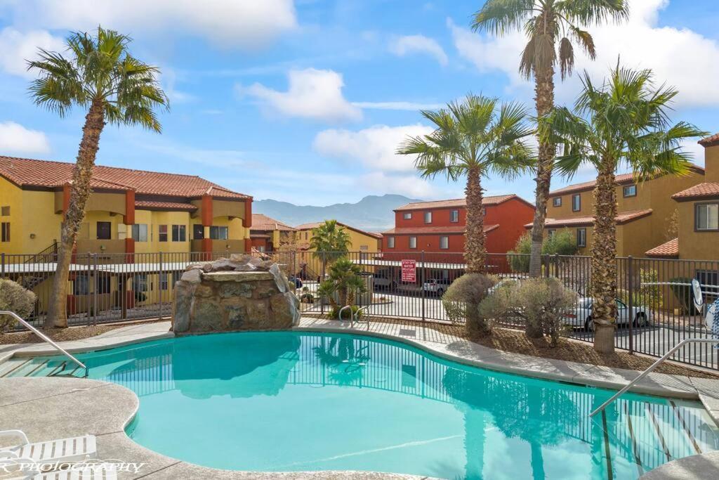 Mesquite Retreat 2 Bd Condo By Cool Properties Llc Екстериор снимка